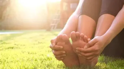 Tips Kesehatan Harian Agar Kaki Tidak Mudah Lelah Saat Aktivitas Sehari-Hari